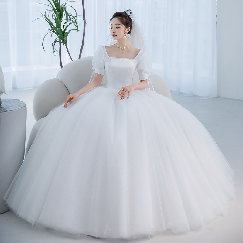 ウェディングドレス 二次会ドレス 結婚式 披露宴 ブライダルドレス ロング丈 ロングドレス 半袖 花嫁ドレス ウエディングドレス プリンセスラインドレス ホワイト 編み上げ 切り替え シンプル 前撮り エレガント 海外挙式 セミオーダー ボリューム クラシカル 王道 上品