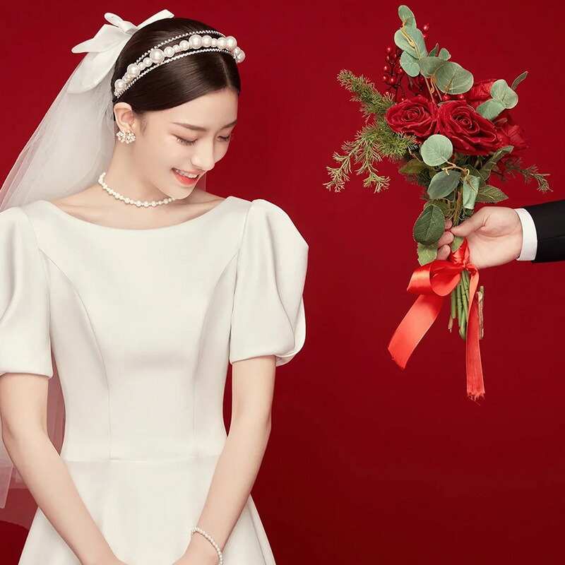 ウェディングドレス 結婚式 海外挙式ドレス 二次会 お嫁さん ロングドレス シンプル Aラインドレス 袖あり フォーマルドレス 成人式 おしゃれ パーティードレス ブライダル wedding dress 高級感 披露宴 食事会 撮影 ハネムーンフォト 大きいサイズ