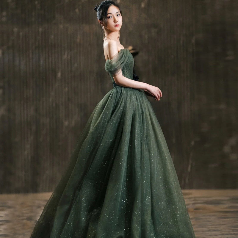 パーティードレス 結婚式 ワンピース 花嫁 カラードレス 二次会 ウエディングドレス プリンセスライン オフショルダー ブライト 姫系ドレス カクテルドレス スパンコール お呼ばれ 大きいサイズ 小きいサイズ 謝恩会 ピアノ 発表会 セクシー エレガント オーダーメイド