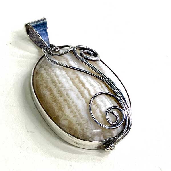 【バディ/シルバーアクセサリー】シルバー925/イエローアゲート/ハンドメイド/ペンダントトップ/シルバーショップバディ】 ST-322　アゲートペンダントトップ　イエローアゲート