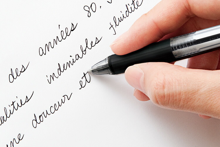 楽天市場 ボール径0 5mm ぺんてる フィール 単色ボールペン Bxb115 超低粘度インキを搭載したなめらか油性ボールペン Pentel ぶんぐる