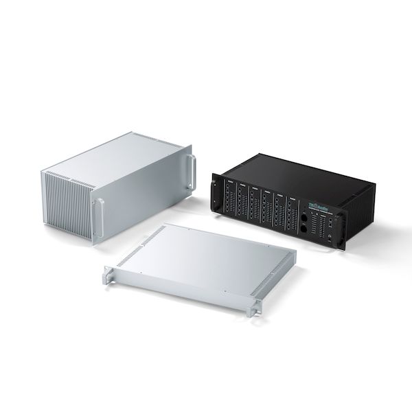 タカチ電機工業 HYRH88-43-33SS 直送 代引不可・他メーカー同梱不可 取手付ヒートシンク式ラックケース HYRH884333SS