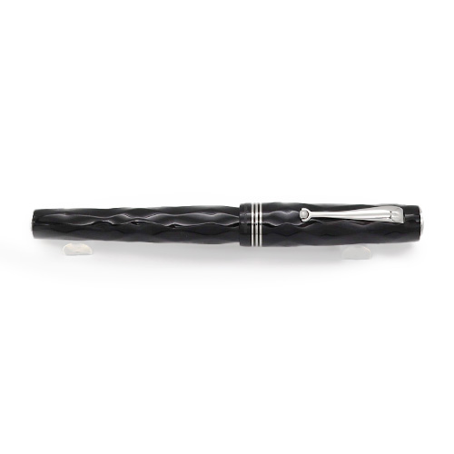【10%OFFクーポン】モンテグラッパ ブレンダ ステンレス 万年筆 F細字 Montegrappa メーカー品番1211942