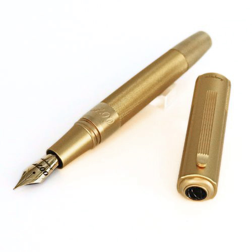 【10%OFFクーポン券】モンテグラッパ 007ゴールドフィンガースペシャルイシュー 筆 M 中字  Montegrappa 製造会社品番1212553M