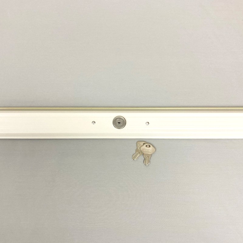 文化シヤッター製御機嫌鍵を掛ける付き添い人スラット（旧型錠）売りわたすは1mからになります。鍵のスライドバーも打ちこわれるしている。鍵だけの取り替えっこが有り得ないなどの取り替えっこ部分品として、御機嫌鍵を掛ける付き添い人スラット（旧型錠）の部分品売りわたすをご当てはめるください。