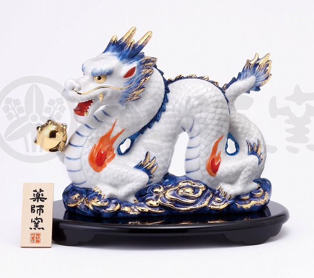 龍の置物 ドラゴン 龍 竜 辰 開運風水 【染錦　招福辰（青龍・大）】オブジェ 置物 お正月　★開運招福の干支★　縁起の良い置物　迎春｜Buona Vita　店