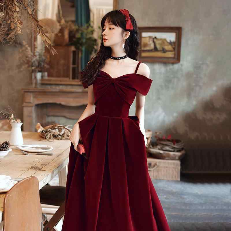 ワンピース レディース 酒 красное 敬酒 服 赤 ドレス A字 スカート ノースリーブ ロング丈 結婚式 ブライダル パーティー お呼ばれ 秋冬