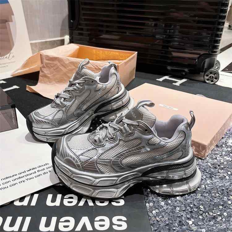 スニーカー レディース 厚底 スポーツシューズ 軽量 ランニングシューズ シルバー シルバー 運動靴 通気性 クッション性 歩きやすい 普段使い カジュアル 春夏(x30)