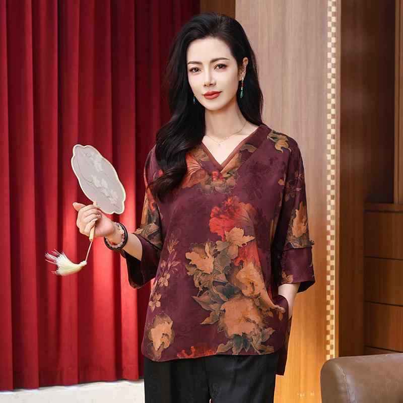 Tシャツ レディース 桑蚕? 真? 花柄プリント ラウンドネック 半袖 トップス カットソー ゆったり 大きめサイズ 通勤 レッド系 パープル系 14,977円