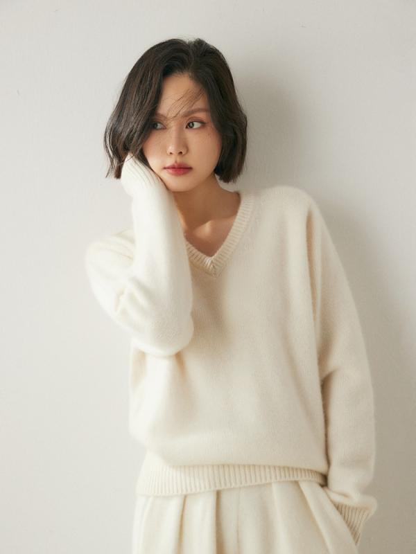 ニット レディース Vネック プルオーバー セーター 長袖 混紡 トップス 秋冬 普段使い デート 韓国 かわいい 青 グレー ベージュ ピンク系 オフホワイト 赤 M L