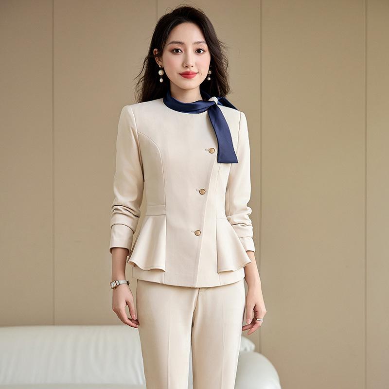 ジャケット レディース ビジネス オフィス フォーマル ポリエステル 仕事着 面接 事務服 リクルート 通勤 OL 女性 おしゃれ 無地 長袖 ブラック 黒 杏色 ブルー 青 大きいサイズ(x2)