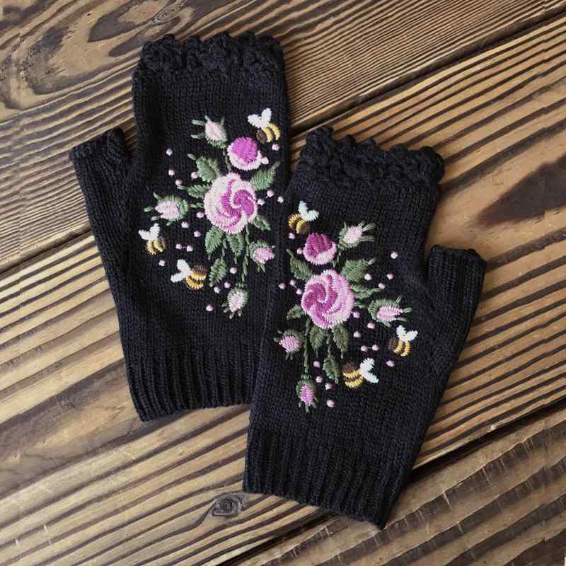 手袋 レディース 秋冬 保温 手袋 ミツバチ 小花 刺繍 ニット手袋 ウール手袋 グリーン パープル ブラック ホワイト 薄紫 濃紫 ブラウン 黄土色 ライトグレー ダークグレー レトロ 文芸復古2