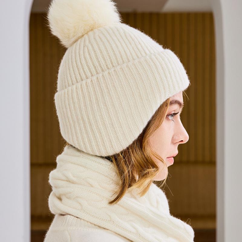 ニット帽 レディース 羊毛 カシミヤ混紡 厚手 あったか 防寒 小顔効果 かわいい 秋冬 黒 ブラック 14,547円