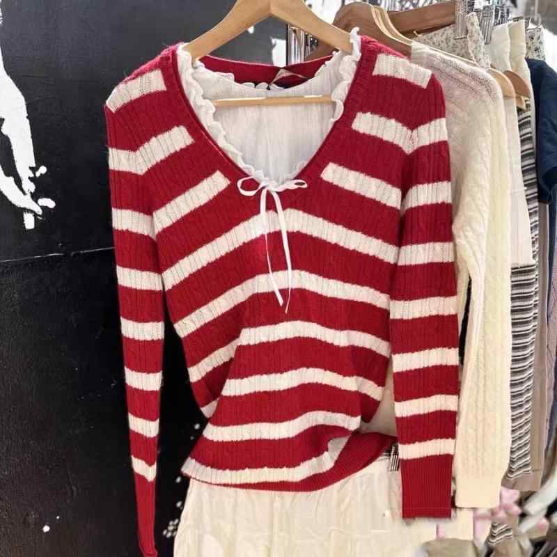 ニット レディース Vネック ストライプ セーター トップス 学院風 ゆったり かわいい カジュアル 普段使い デート レッド系 秋冬