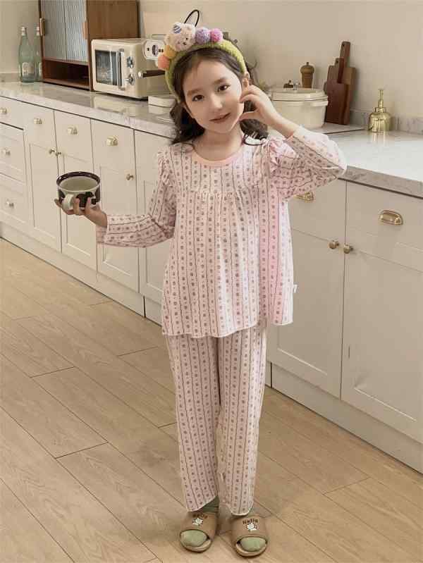 子供服 ベビー服 ワンピース 女の子 かわいい 接触冷感 モダール 半袖 パジャマ ルームウェア 上下セット 花柄 薄手 春夏2