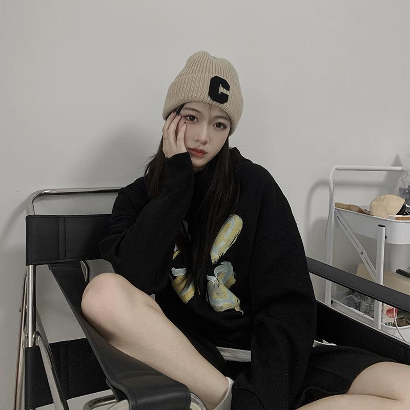 ニット帽 レディース 秋冬用 韓国 C ワンポイント 無地 伸縮性 保温 防風 暖かい ニット帽子 ビーニー かわいい ブラック アイボリー ベージュ ブルー