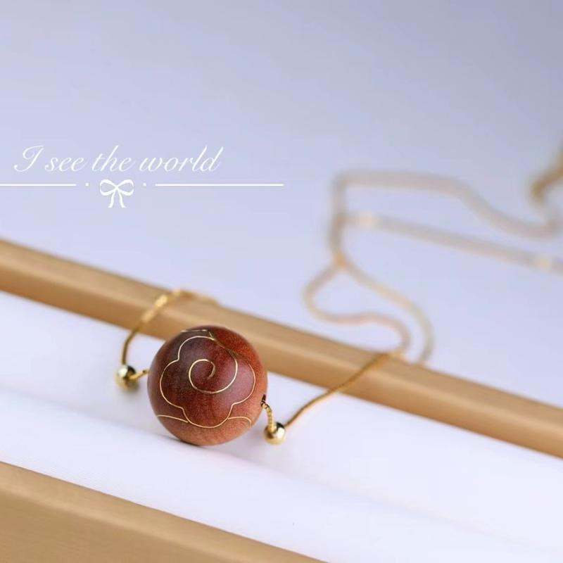 ネックレス ペンダント インド老山白檀 銀糸 祥雲模様 オリジナル 手工芸品 仏珠 ラッキーアイテム ファッション シンプル