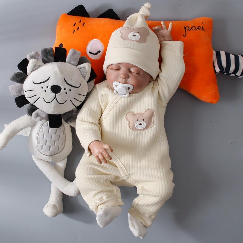 ベビー服 新生児 あったか立体小熊 ジャンプスーツ カバーオール 綿 春秋冬 長袖 斜めボタン かわいい 52cm 59cm 66cm 73cm 帽子付き