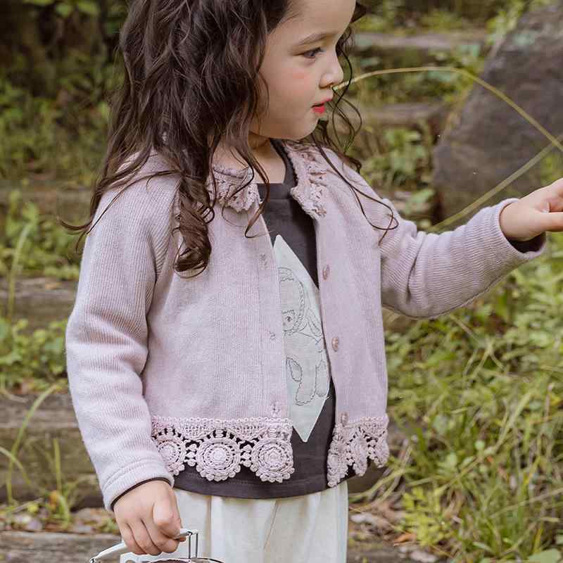 子供服カーディガン 女の子 花柄レース付き丸首ニットアウター かわいい ガーリースタイル 普段使い お出かけ着 綿2