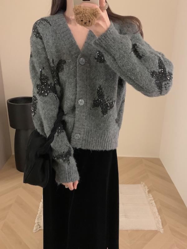 ニット カーディガン レディース 韓国 Vネック 長袖 蝶 バタフライ スパンコール トップス プルオーバー 暖か あったか 柔らか ゆったり ふんわり ブラック2 7,057円