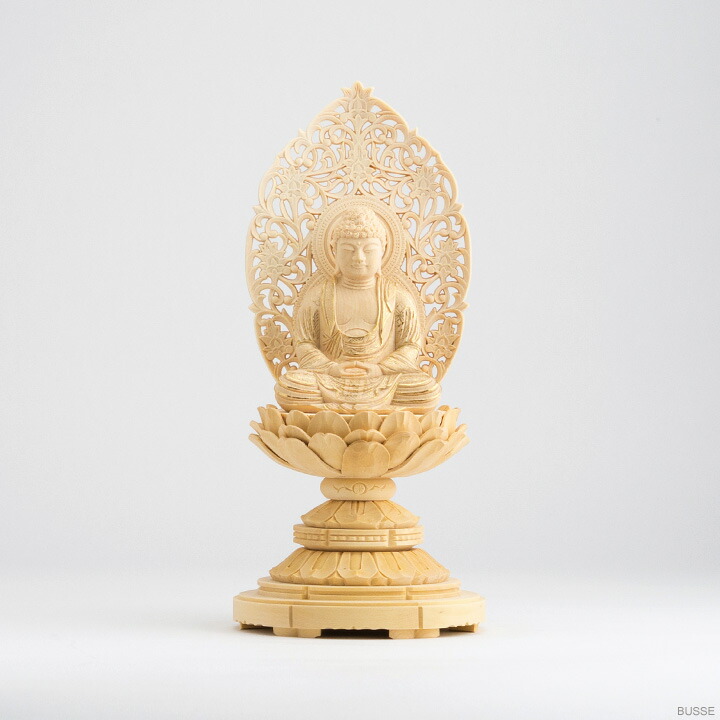 仏教美術　桧彫刻　釈迦如来座像　仏像　蓮華台　C　8982 仏教美術 桧彫刻 釈迦如来座像 仏像 蓮華台 C 8982 - メルカリ