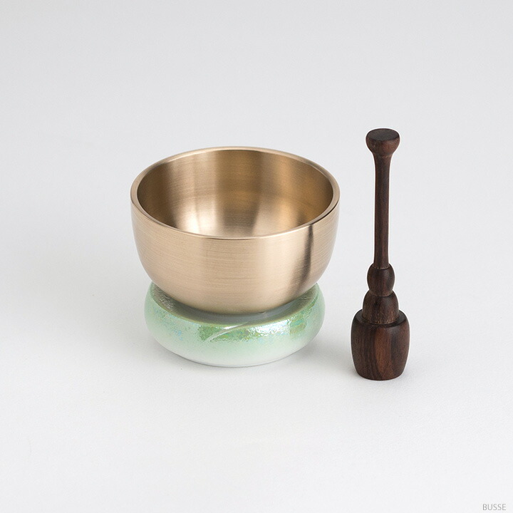 おりん仏具05022802 楽天市場】おりんセット やわらぎ さくら 2.0寸/2.3寸 (スタンドりん棒