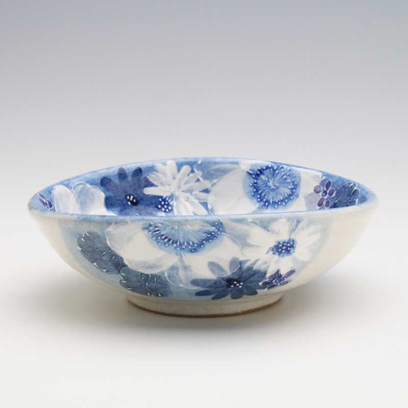 楽天市場】【藍彩白絵花 パスタ皿】瀬戸焼 和食器 食器 プレート