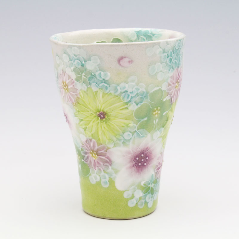 【彩小花紋 陶水飲み】瀬戸焼 和食器 食器 無償性優勝杯 水飲み 墨付き 花柄 赤絵 差し上げ物 差し上げ物