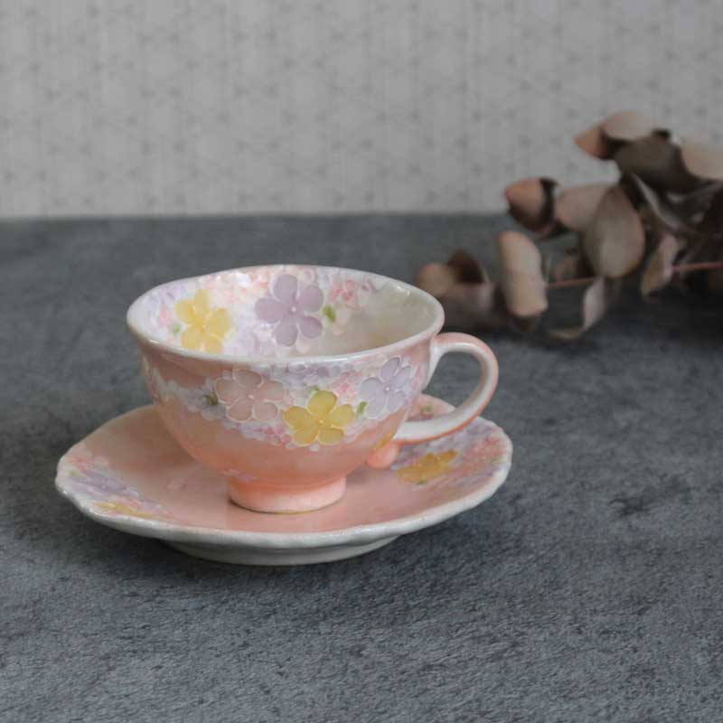 未使用　ゆずりはコーヒー碗皿　紫京花 楽天市場】紅彩花間取 コーヒー碗皿【瀬戸焼 和食器 食器