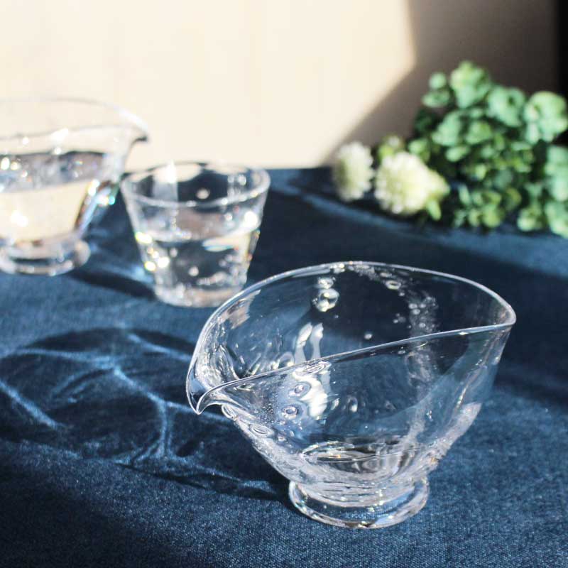 gla_gla ヒヨコ旗がしら 瑠璃 片口 ハラフェ 水さし 水さし 冷酒 350ml 手作り 瑠璃食器 日本製 差し上げ物 差し上げ物 差し上げ物