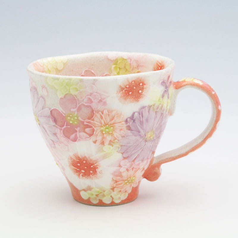 紅彩花雅　マグ【瀬戸焼 和食器 食器 コーヒーカップ 手描き 花柄 プレゼント 贈り物】