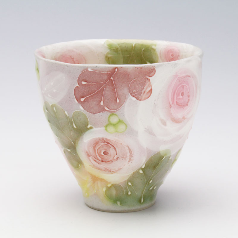 【釉彩サクラ色 湯呑】瀬戸焼 和食器 食器 湯呑 湯飲み 茶の葉 墨付き 花柄 差し上げ物 差し上げ物 コーヒー・お茶用品-湯呑み