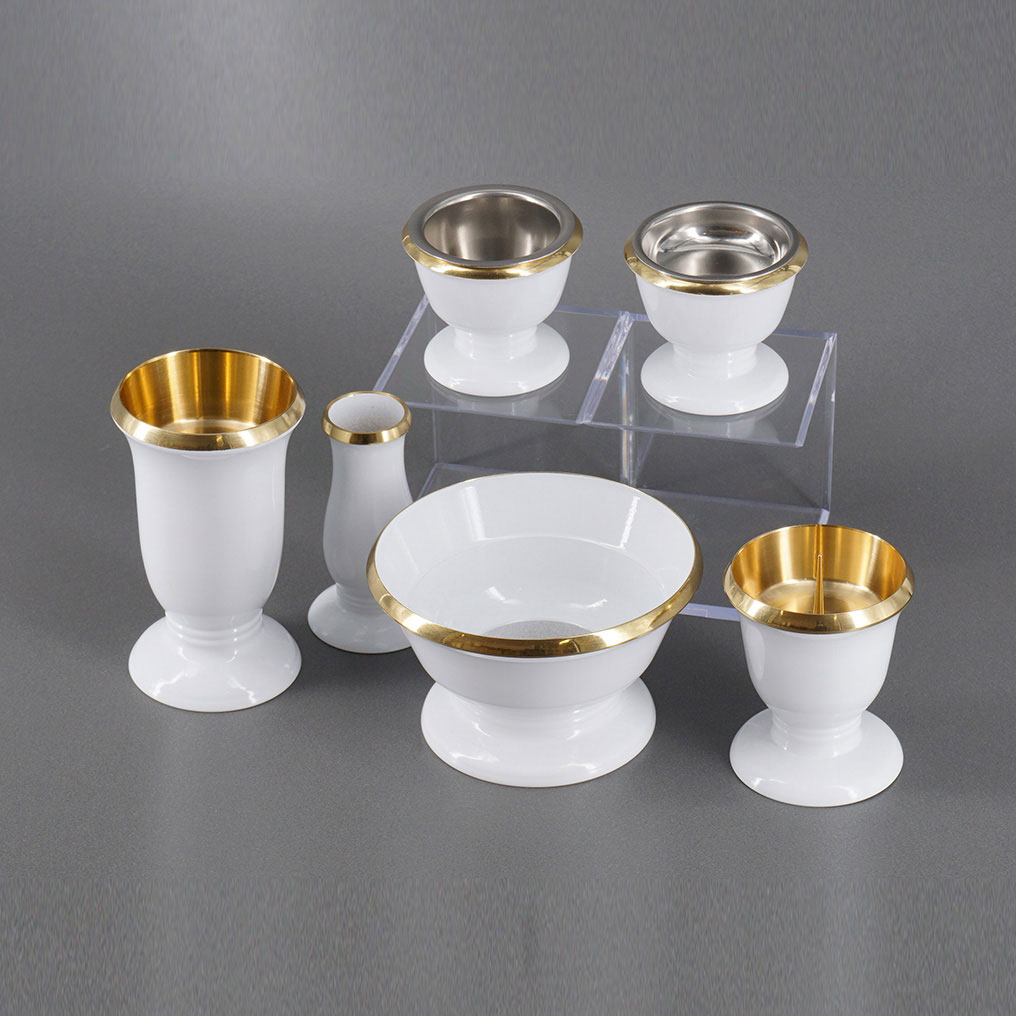 最も完璧な ゆうがを 六具足 禅宗 黄檗宗 日蓮宗 曹洞宗 臨済宗 真言宗 天台宗 浄土真宗 浄土宗 ミニ モダン 仏具セット 口径5 2cm 直径5 3cm 花高9 1cm 3 0寸 ホワイト 仏具 Williamsav Com