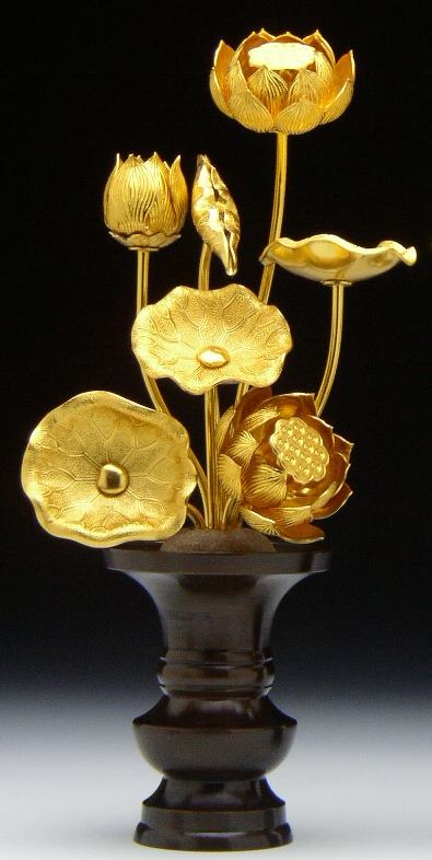 仏壇用 金の花 蓮花 常花 アルミ製 小常花 5号7本立 左のみ 金色 ( 花立 別売) 5寸7本立 日本製 /小常花 仏具 仏壇用造花 蓮の花 金色 仏具用品 お供え 供花 仏花 飾り