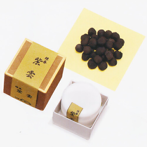 玉初堂 練香 華舟 楽天市場】【玉初堂】練香「華舟 かしゅう」樹脂製容器入【#0453