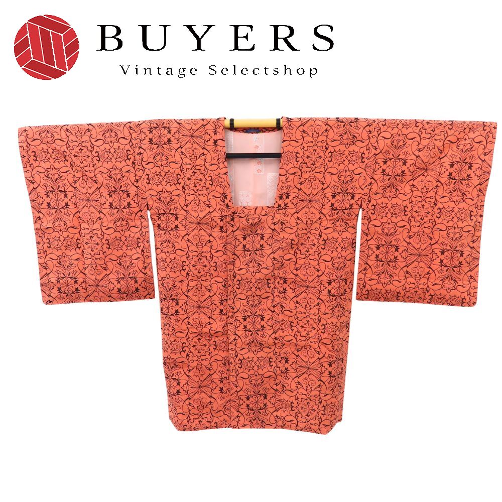【中古】 道行・道中 道行コート 正絹(金銀糸除く) サーモンピンク系 ブラック 花唐草模様 モダン お洒落 和装 呉服 和服 きもの レディース 女性
