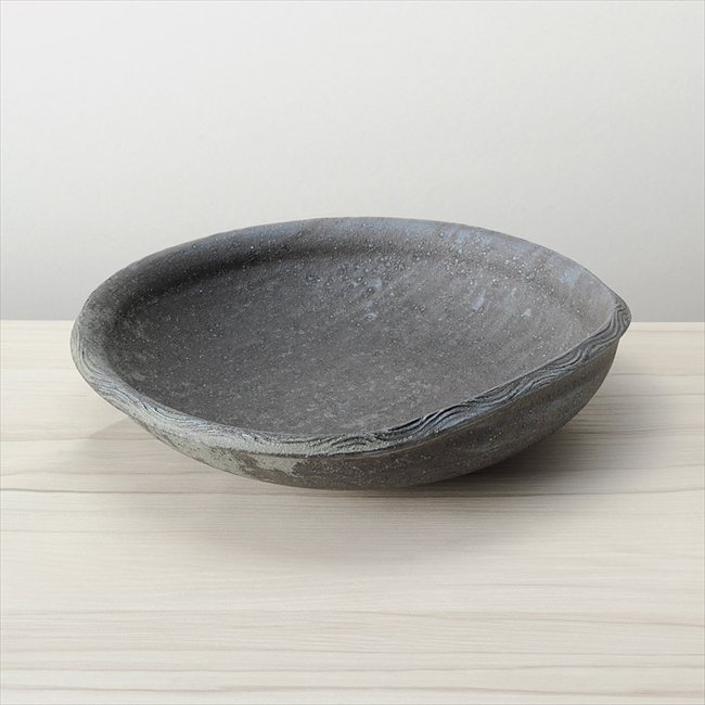 信楽焼 黒釉 盛鉢　 G5-1409 内祝 内祝い お祝 御祝 記念品 出産内祝い プレゼント 快気祝い 粗供養 引出物