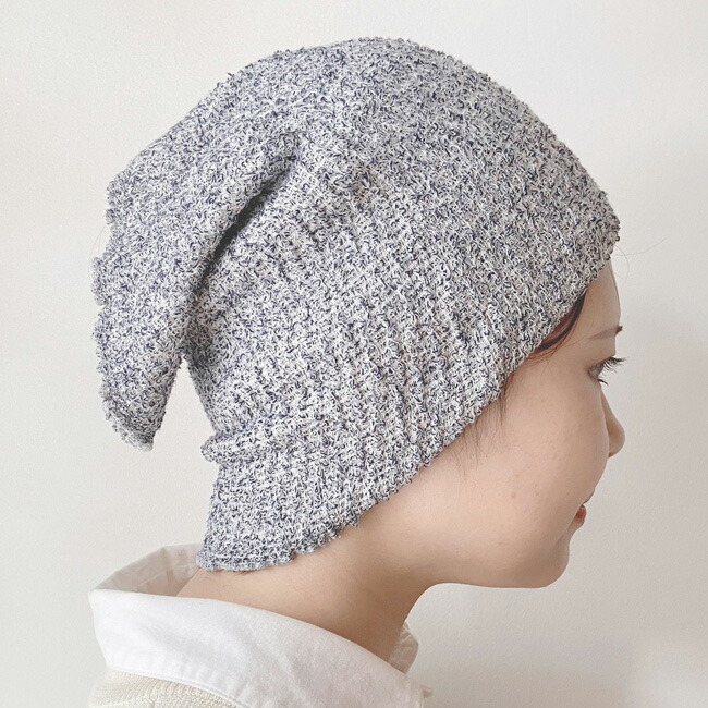 四種顏色可選的 MOKUHAIR 棉質髮帶、睡帽、洗面乳、MOKUHAIR 均碼棉質圍巾、可機洗圍脖和保暖肚巾。日本今治製造。 Kontex 出品。使用 Yu-Packet 免費配送。