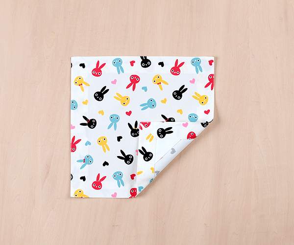 83%OFF!】 ランチョンマット ランチクロス 25cm×25cm 正方形 生成りうさぎ 額縁仕立て 子供 キッズ用 小さめ 名札 氏名票 つき ネーム 幼稚園 小学校 給食用ナフキン 布製 入園 入学準備 ksumart.com 83%OFF!】 ランチョンマット ランチクロス 25cm×25cm 正方形 生成りうさぎ 額縁仕立て 子供 キッズ用 小さめ 名札 氏名票 つき ネーム 幼稚園 小学校 給食用ナフキン 布製 入園 入学準備 ksumart.com