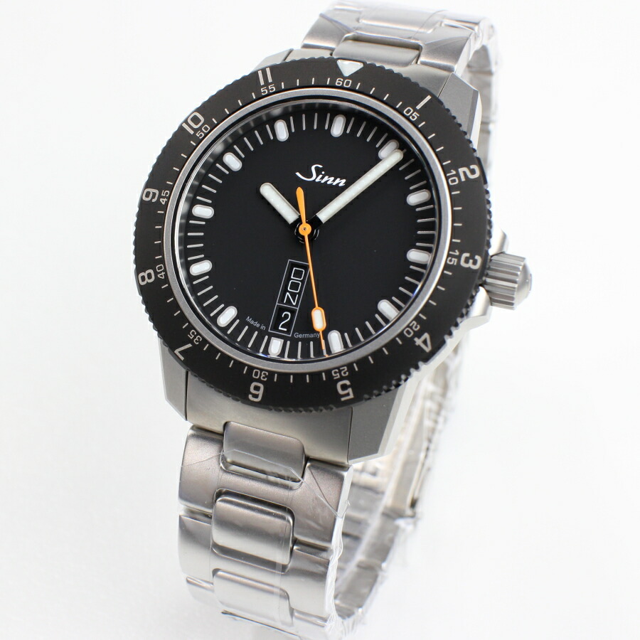 【4月20日税込522,500円へ価格改定有り】国内正規品 Sinn ジン 腕時計 105.ST.SA.M 自動巻き 時計 送料無料 メンズ ブランド