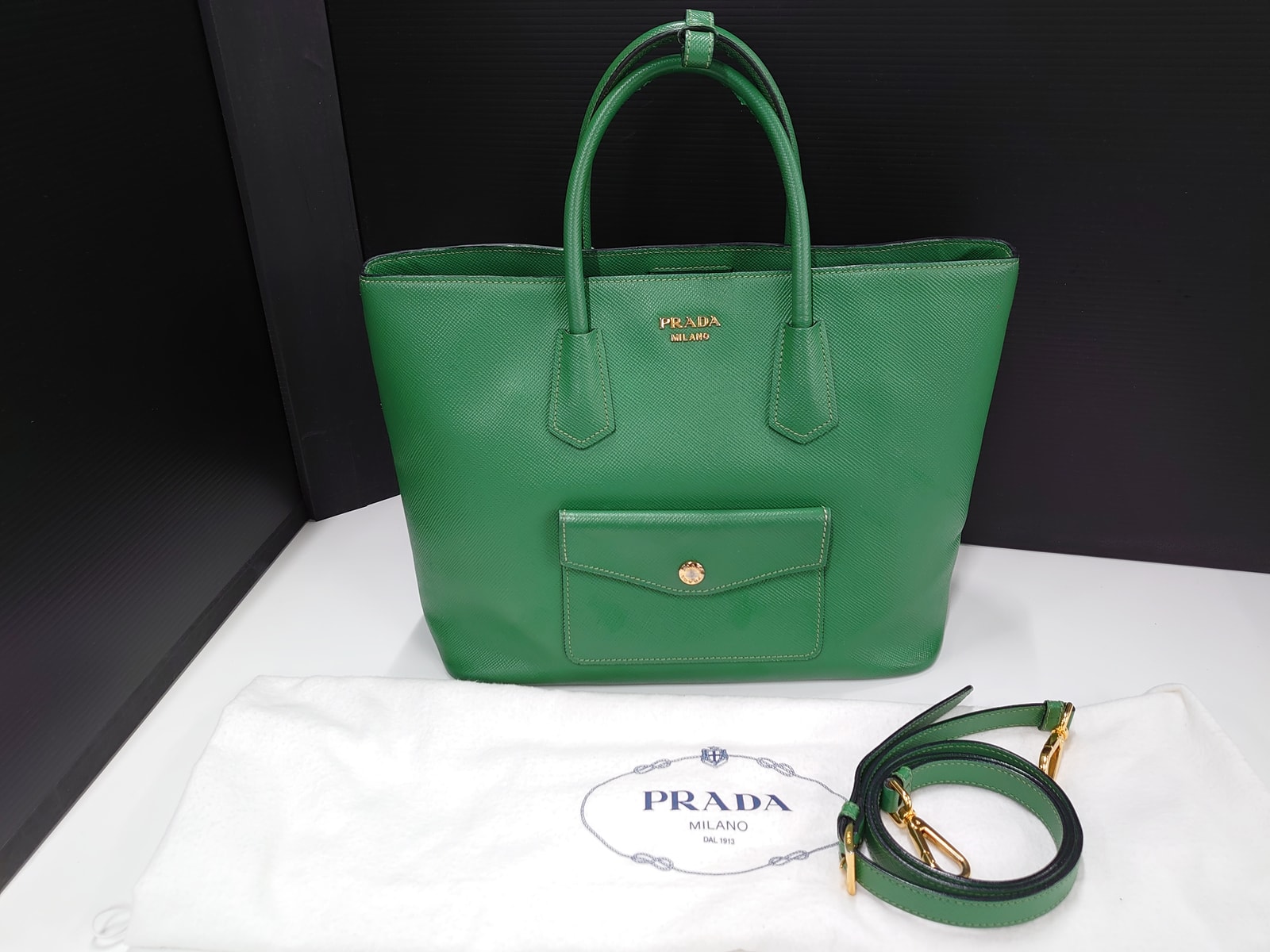 【3日間返品可】 PRADA プラダ サフィアーノキュイール 2WAYバッグ サフィアーノ(カーフスキン) レディース｜カエセル