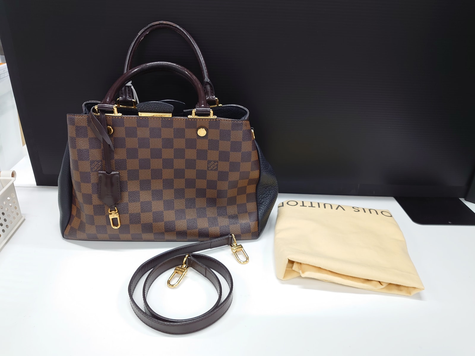 【3日間返品可】 LOUIS VUITTON ルイ・ヴィトン ブリタニー 2WAYバッグ ダミエキャンバス レディース｜カエセル