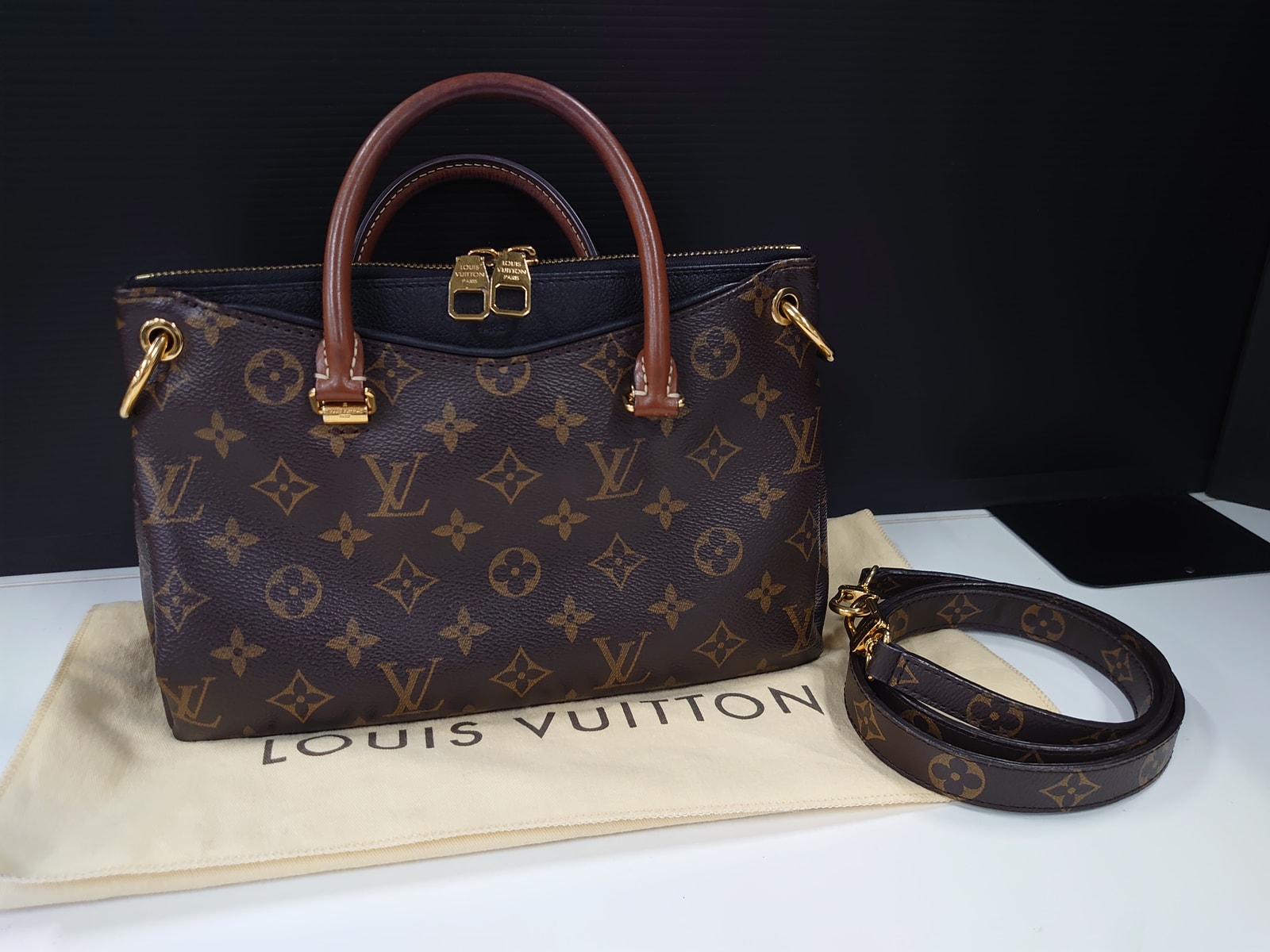 【3日間返品可】 LOUIS VUITTON ルイ・ヴィトン パラスBB 2WAYバッグ モノグラムキャンバス レディース|カエセル