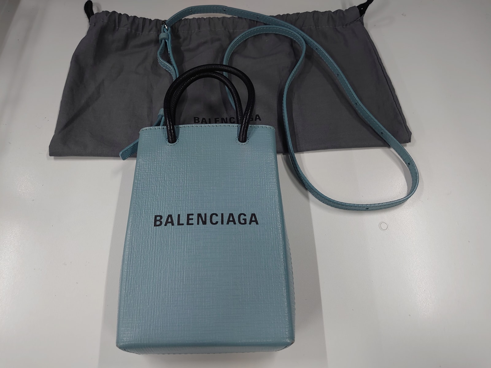 【3日間返品可】 BALENCIAGA バレンシアガ ショッピングフォンホルダー 2WAYバッグ カーフスキン(牛) レディース｜カエセル