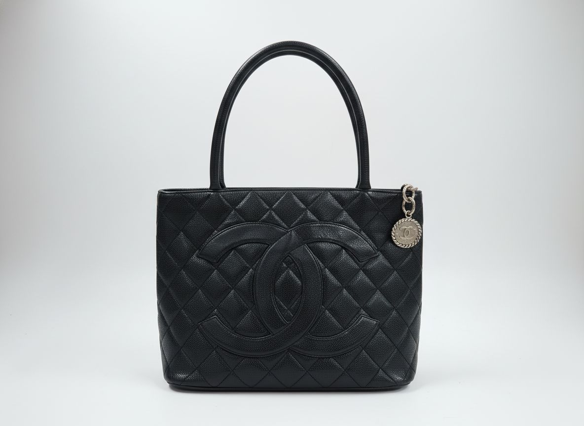 【最大限度15％OFF引き換え証】CHANEL シャネル 刷り直すトートバッグ 黒いこと トートバッグ【中古】