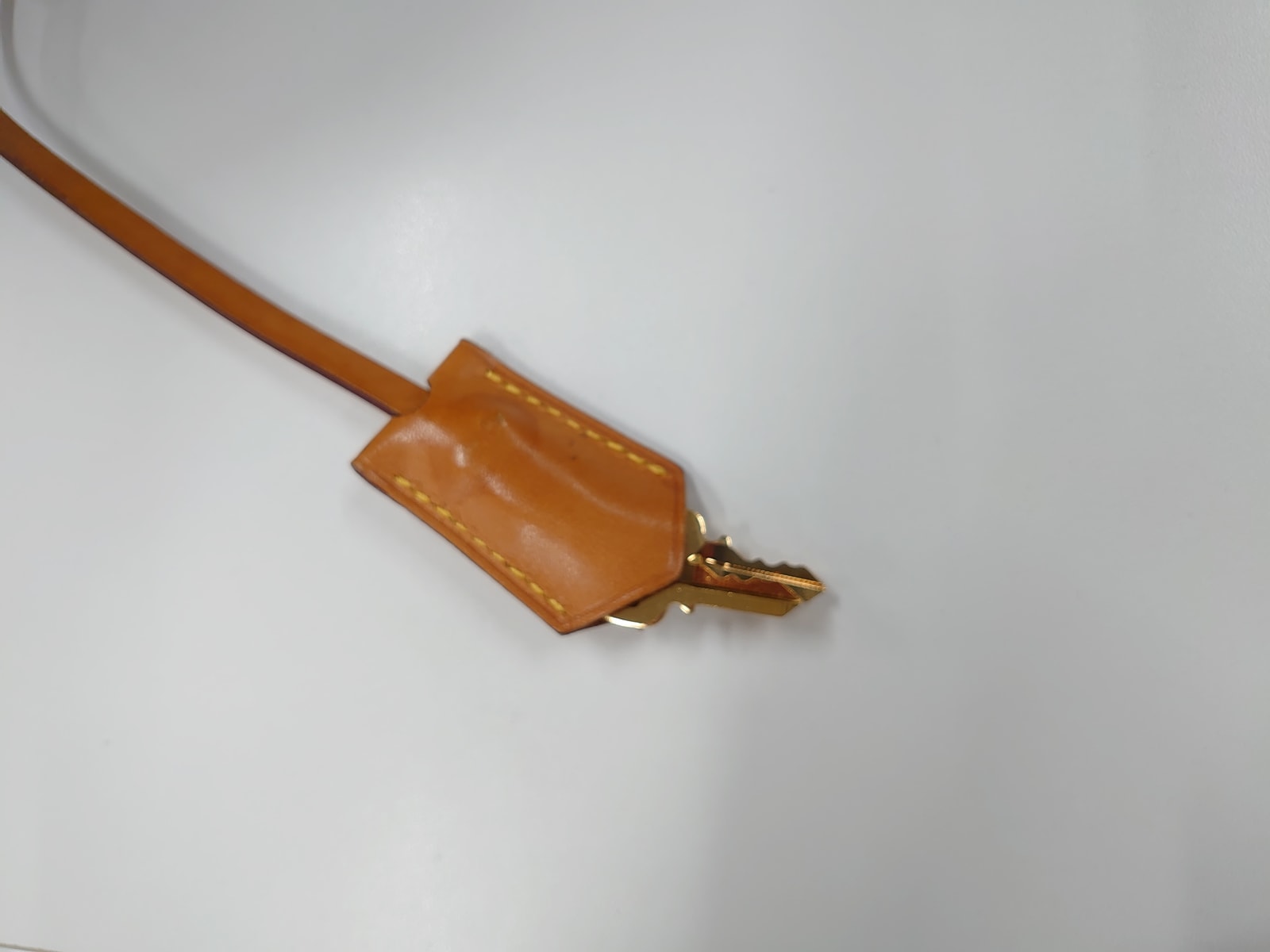 【最大限度15％OFF引き換え証】LOUIS VUITTON ルイ・ヴィトン モンテーニュMM 赤銅色 2WAY御徒面子【中古】