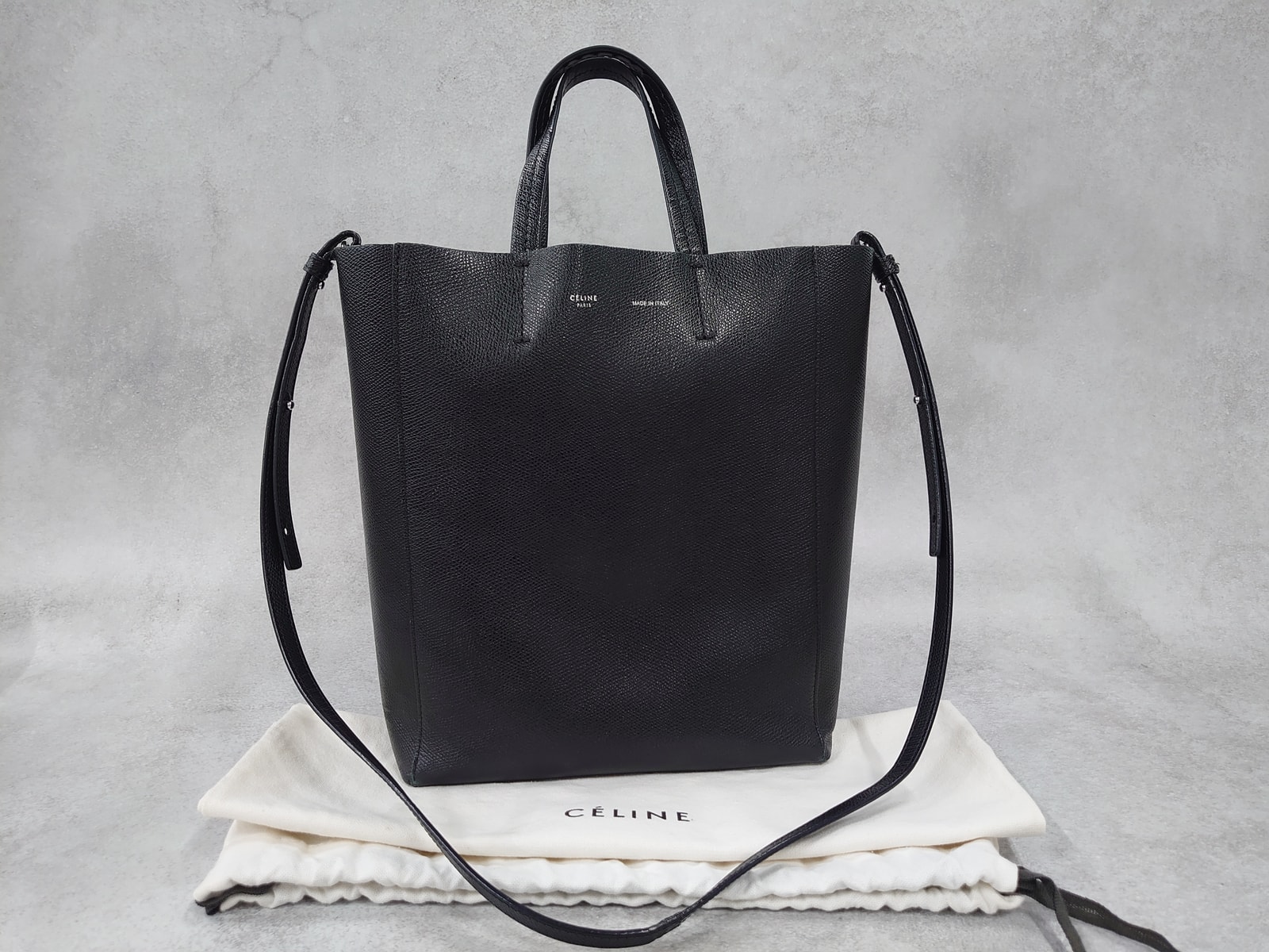【3日間返品可】 CELINE セリーヌ バーティカルカバ 2WAYバッグ カーフスキン(牛) レディース|カエセル