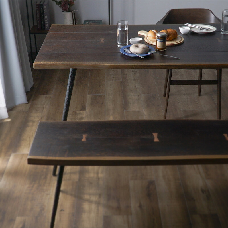 【新品未使用】ASPLUND SQUARE ROOTS NEXA DINING TABLE 1400 SEARED OAK アスプルンド スクエアルーツ ネクサ ダイニングテーブル 1400mm幅 オーク材 ダークブラウン アイアンレッグ ブラック脚【送料無料】