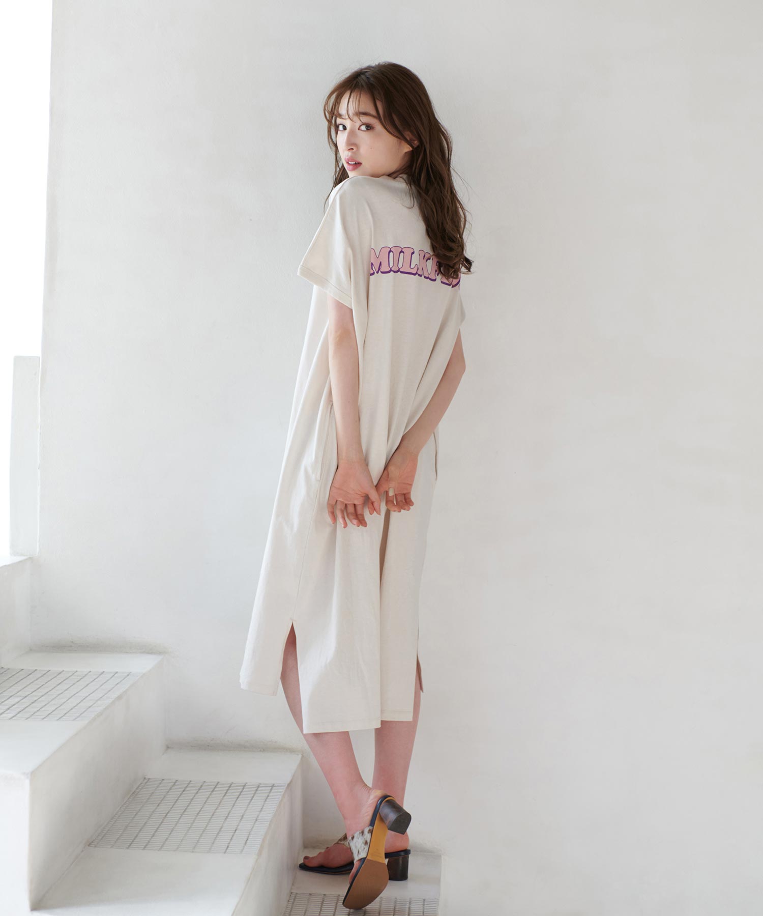 Milkfed ワンピース カットワンピース ロング Tシャツワンピ Tシャツ ワンピース Rainbow Dress 10 000円 税込 以上で送料無料 ルームウエア 公式 ドレス Logo 公式 Milkfed Xlarge X Girl公式shop 半袖 ミルクフェド ワンピース ドレス レディース Ss