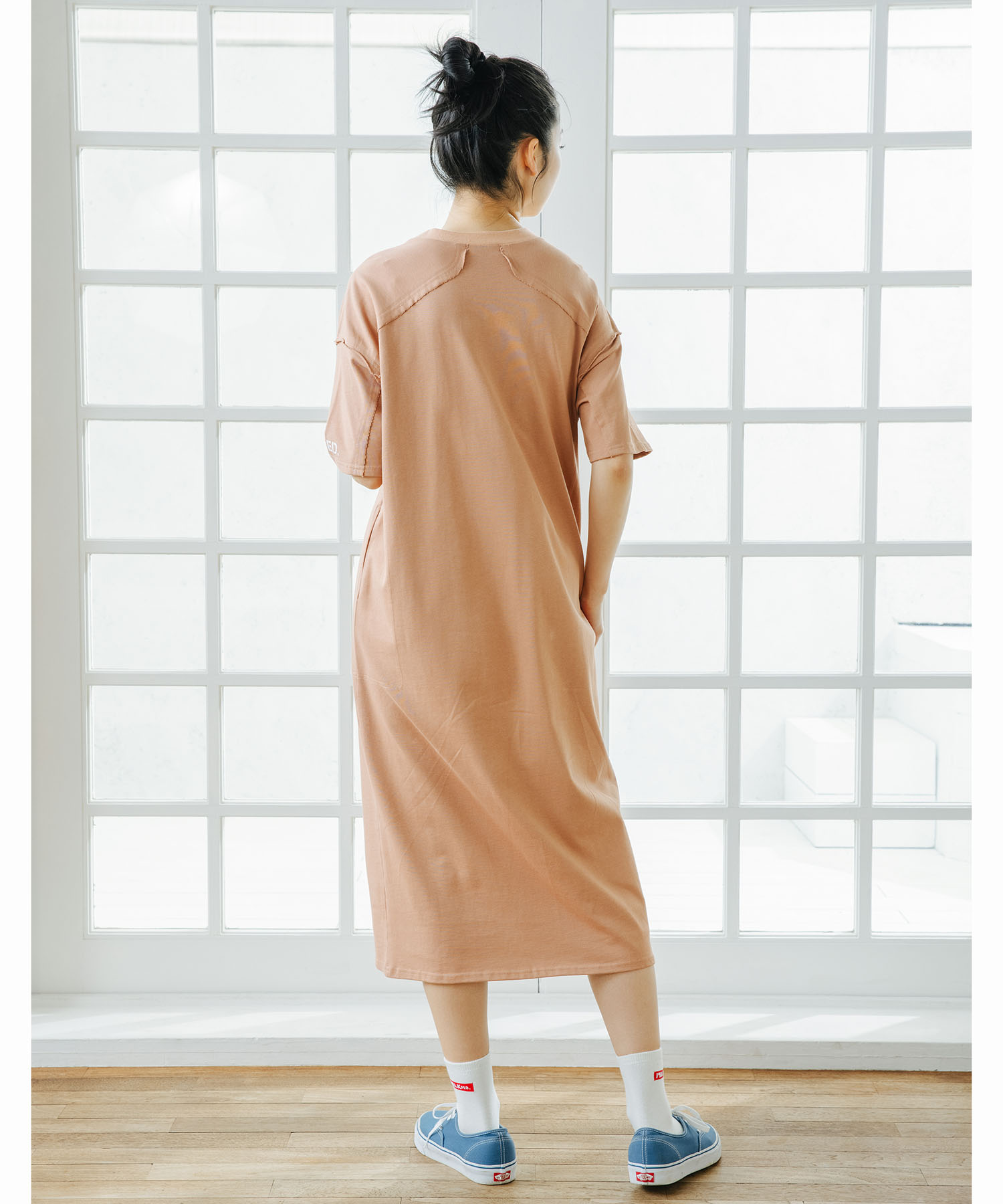 Sleeve ワンピース 10 000円 税込 以上で送料無料 ワンピース カットワンピース ｔシャツ カットソー Logo 公式 ミルクフェド ワンピース ワンピース ショートスリーブ Xlarge Logo X Girl公式calif店 Dress Xlarge X Girl公式shop Milkfed カットワンピース